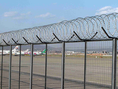 刀片刺繩護(hù)欄網(wǎng)圖片2