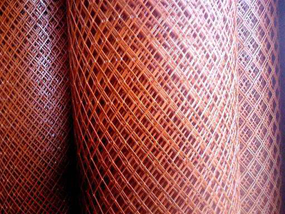 鋼板網(wǎng)護(hù)欄網(wǎng)圖片2